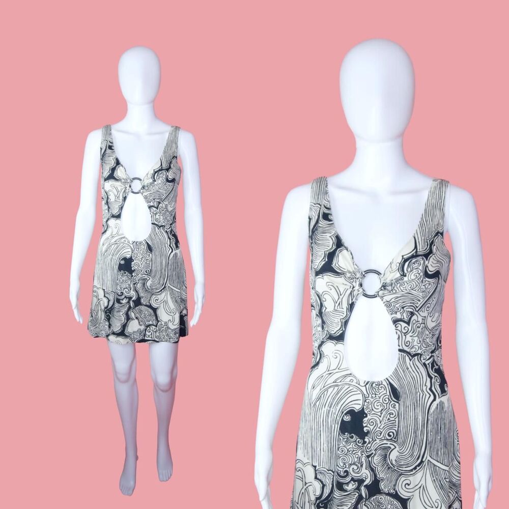 1970s SMACK From California. Abstract Print O Ring. CUT OUT  Dress. Small. As Is